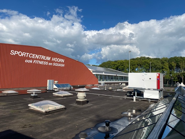 Plaatsing Lennox rooftop installatie – Sportcentrum Hoorn